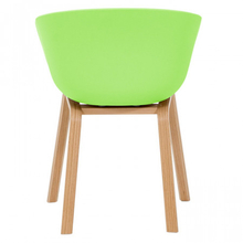 Пластиковый стул